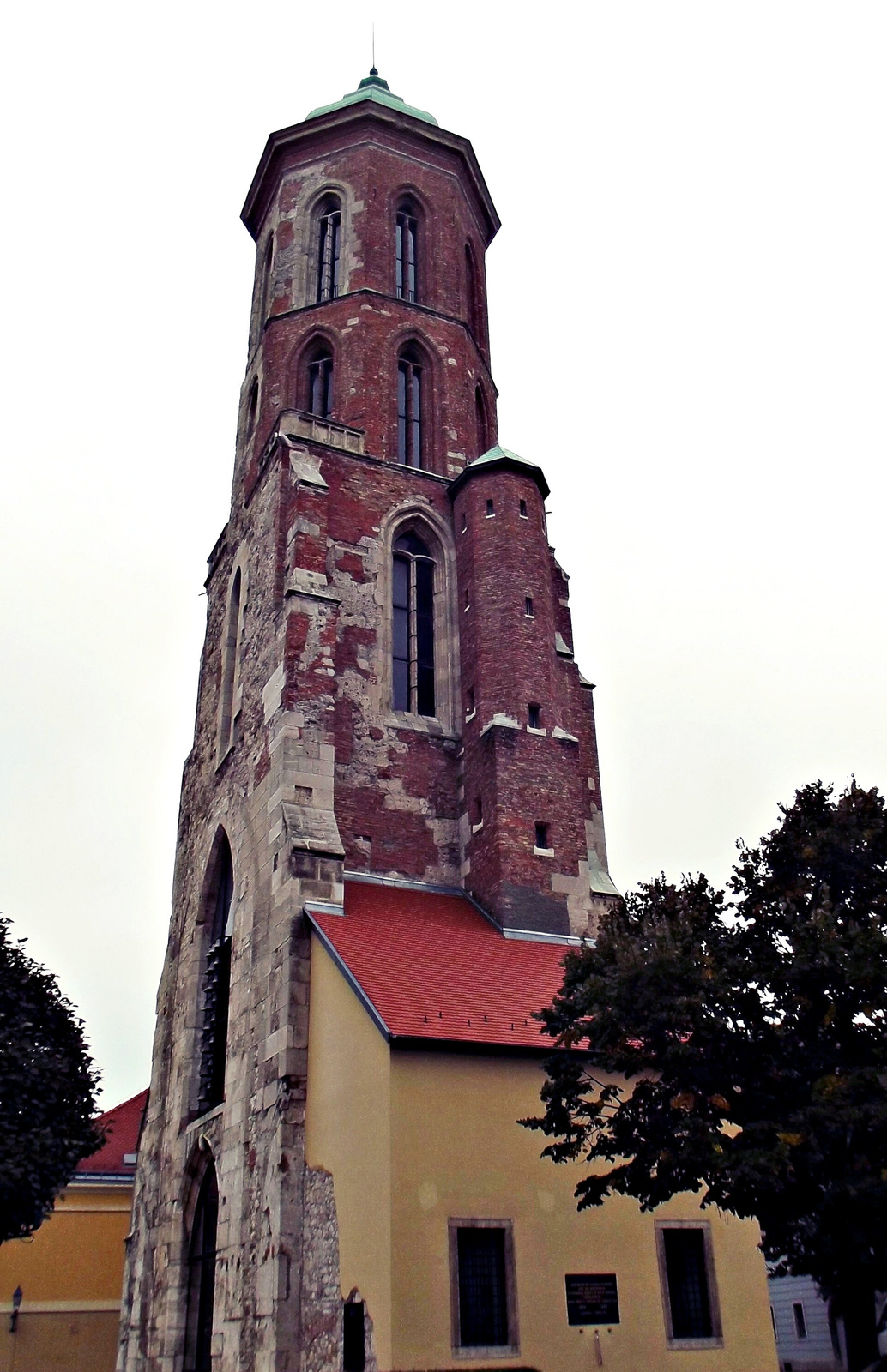 Mária Magdolna templom és tornya