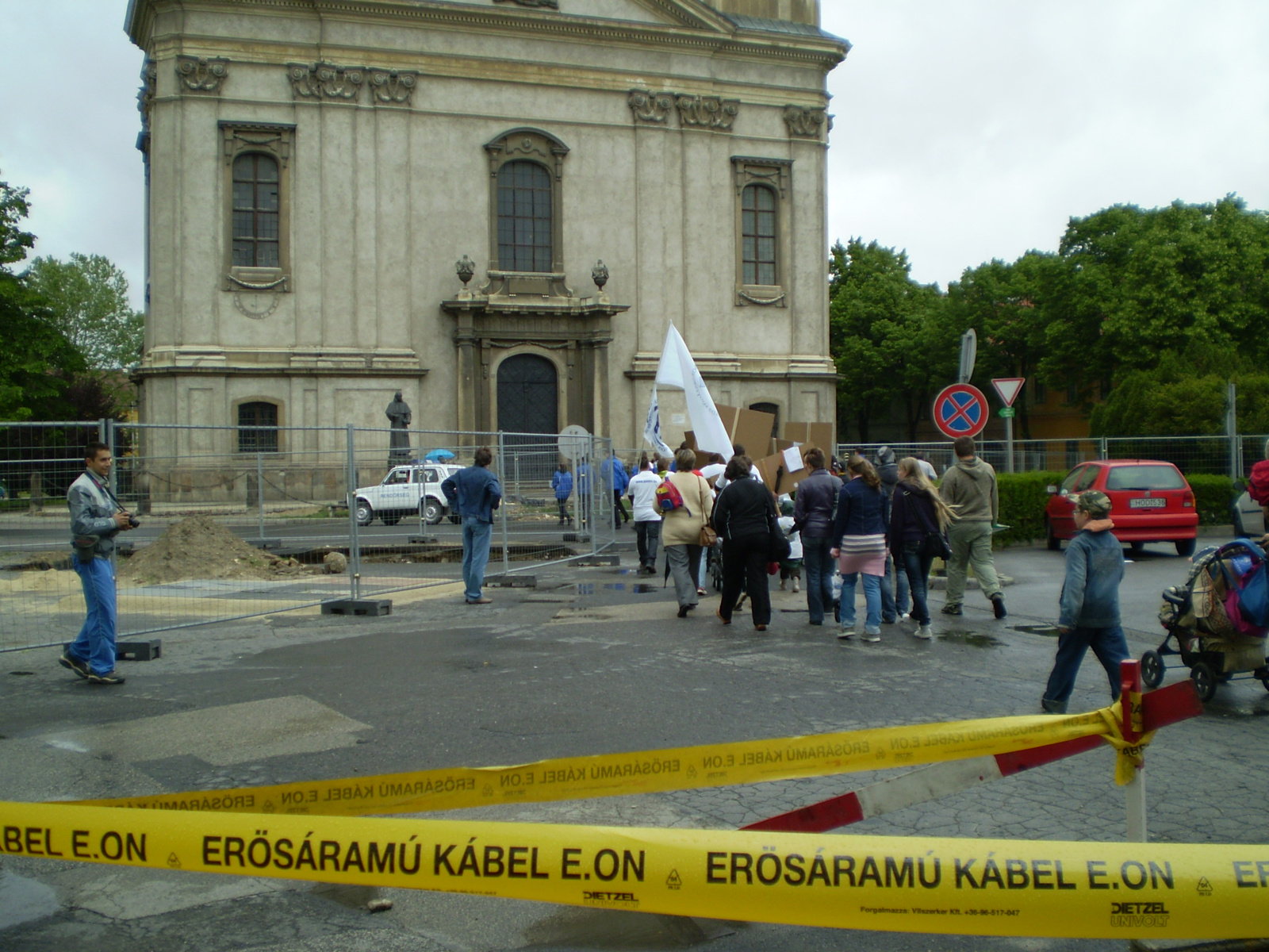 Babakocsis felvonulás Czupor Laci