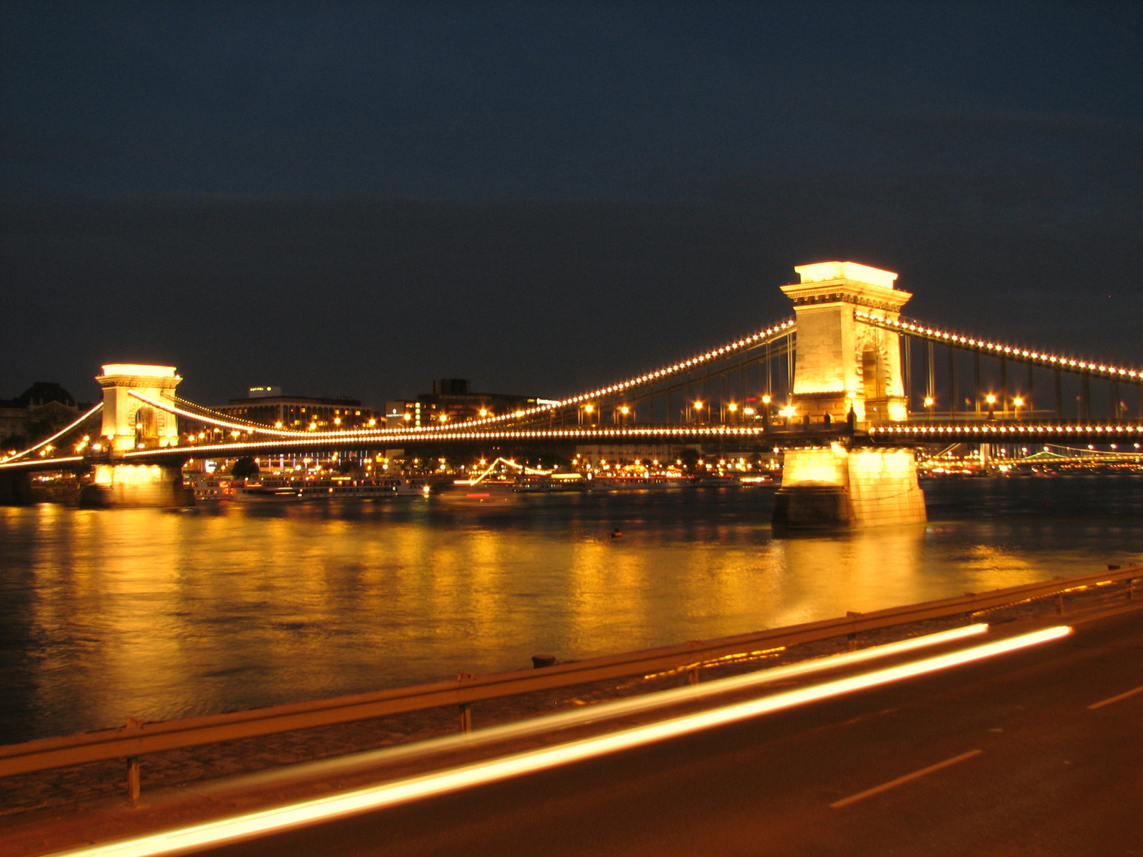 Chain bridge