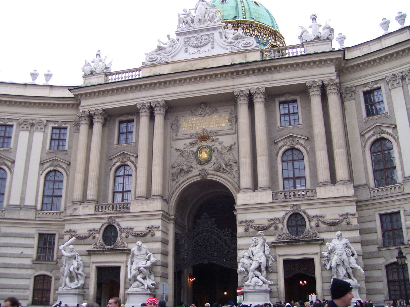 Hofburg   télen részlet