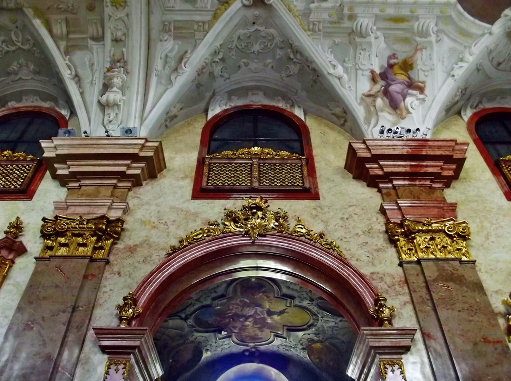 Bencés templom részlet