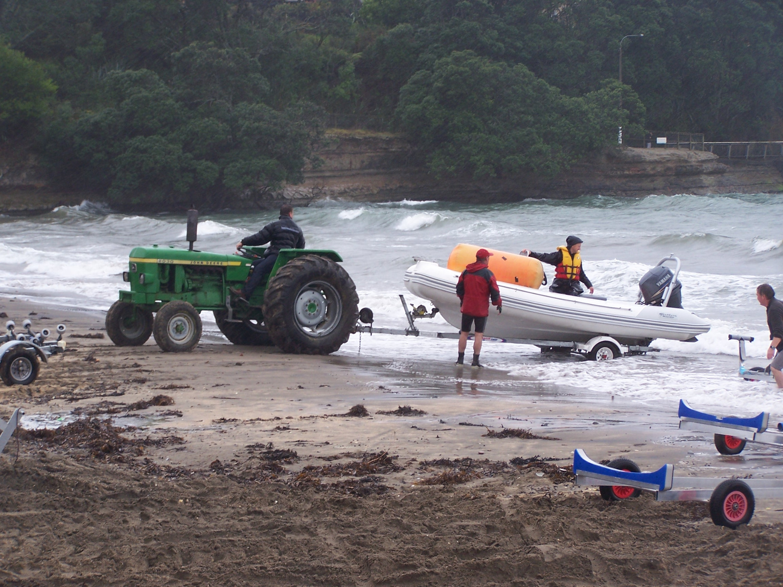 winter on Mairangi bay 040