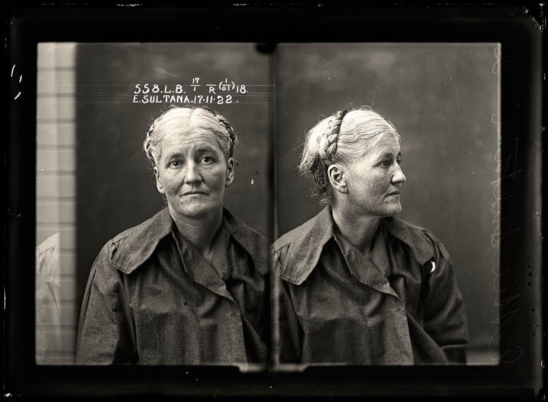 vintage-female-mug-shots-15