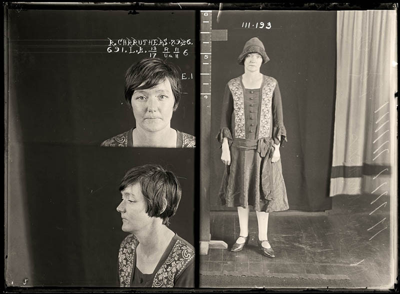 vintage-female-mug-shots-43