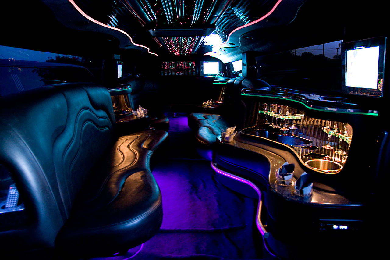 hummer interior-large