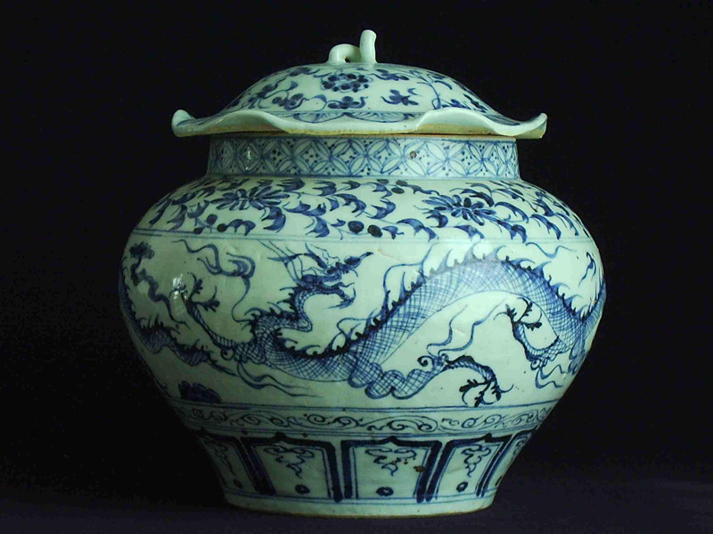 China-Qinghua-Porcelain-in-Yuan-Dynasty-2