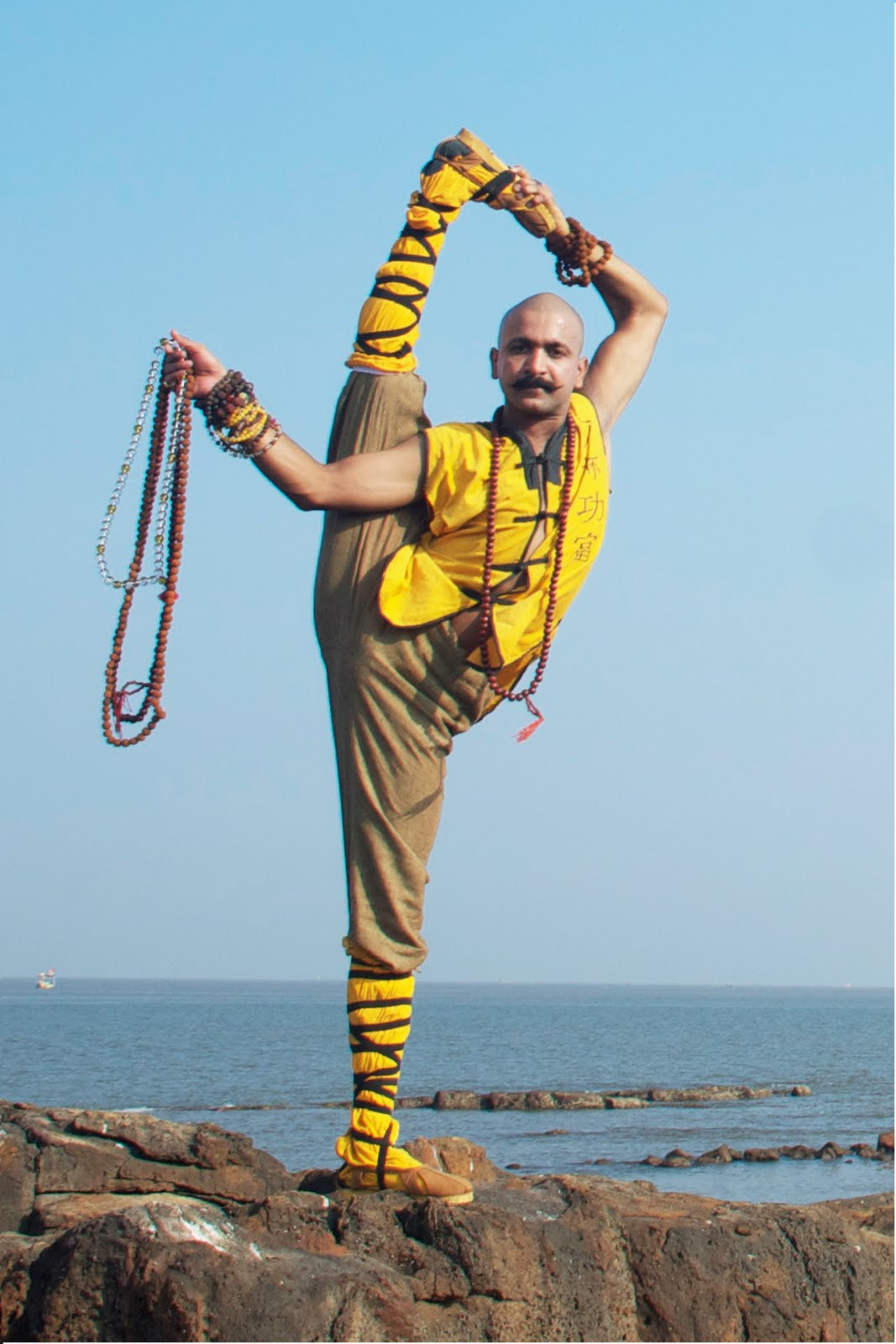 shaolin kung fu monks -24