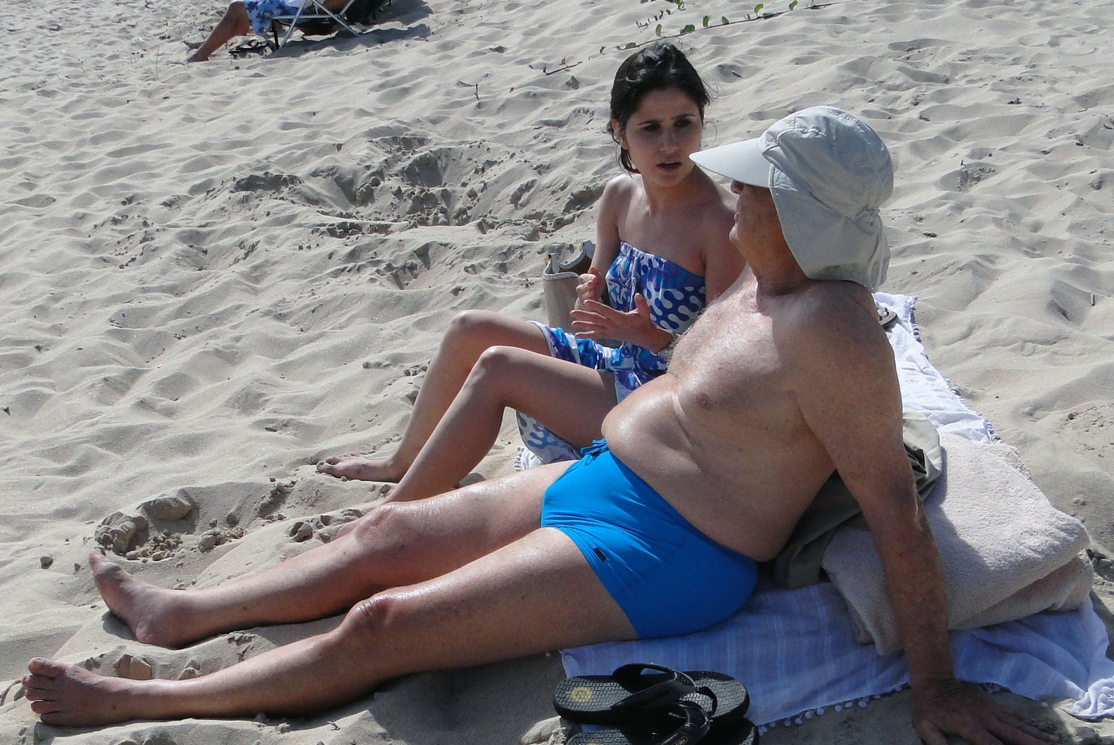 Soros-and-GF-on-beach-