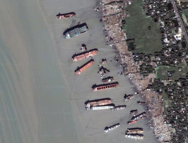 Tourism-In-Bangladesh-Ship-breaking-Yard1