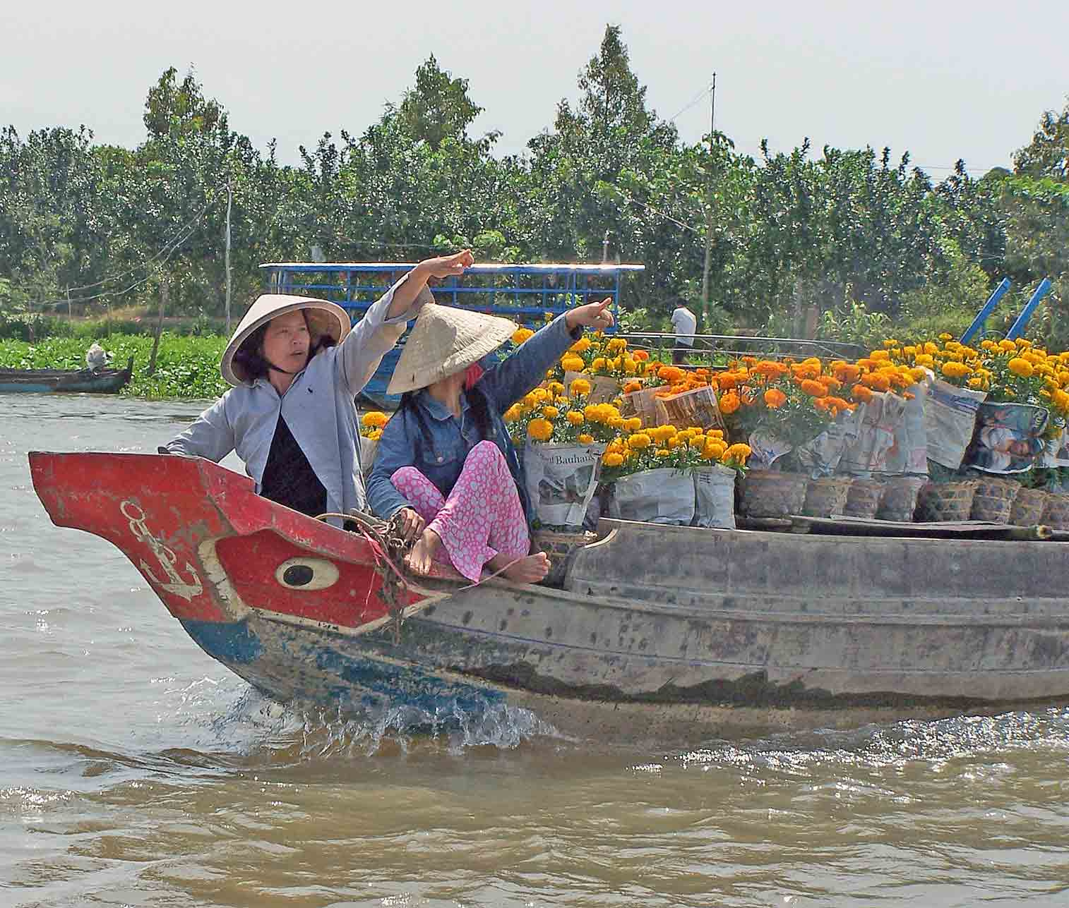 Flower-boat