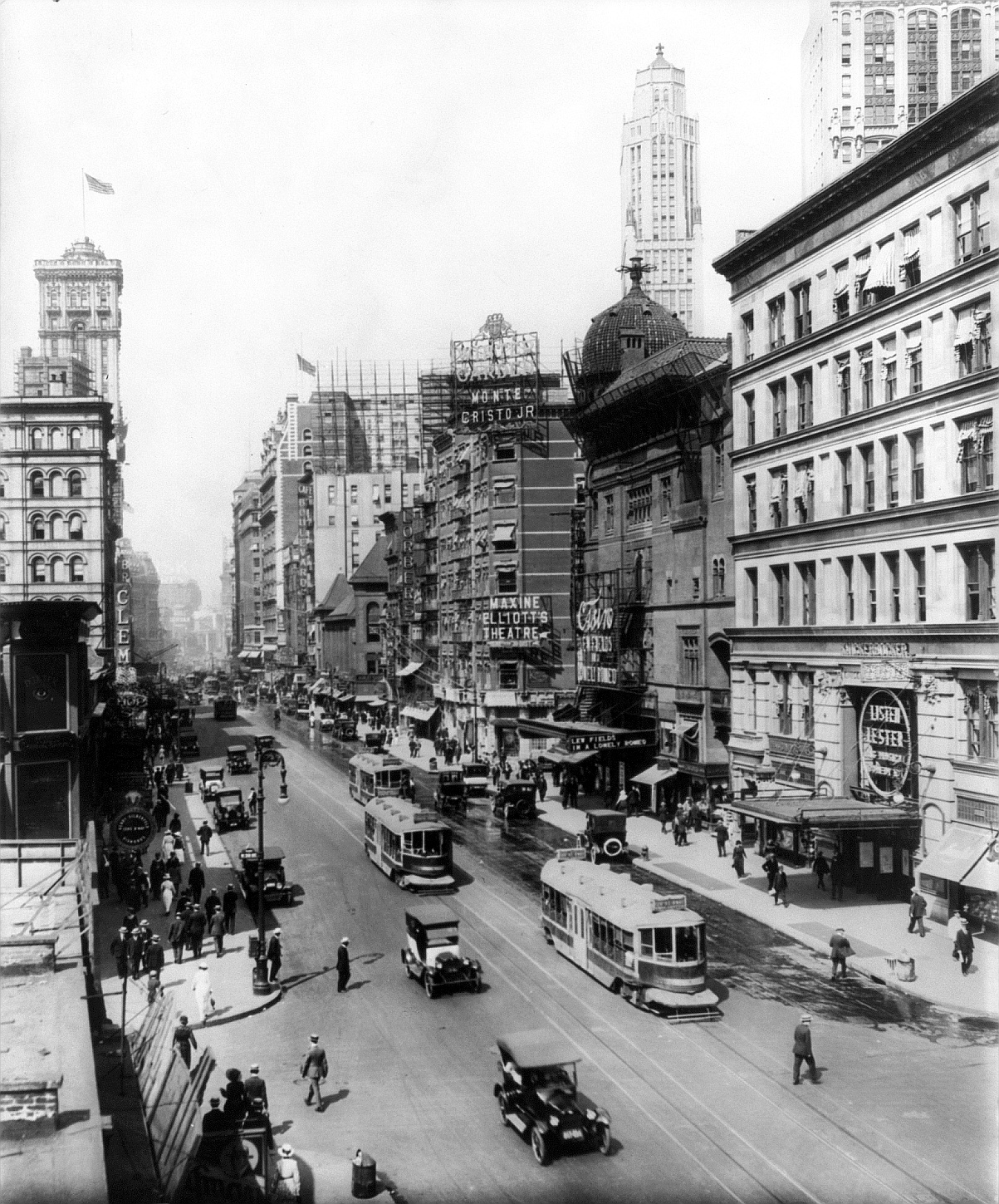 Broadway theatres 1920