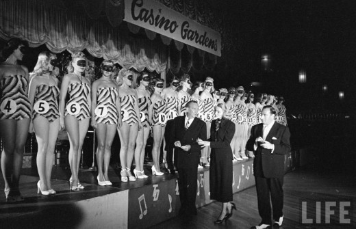 Beautiful Legs Contest, 1949 (13)