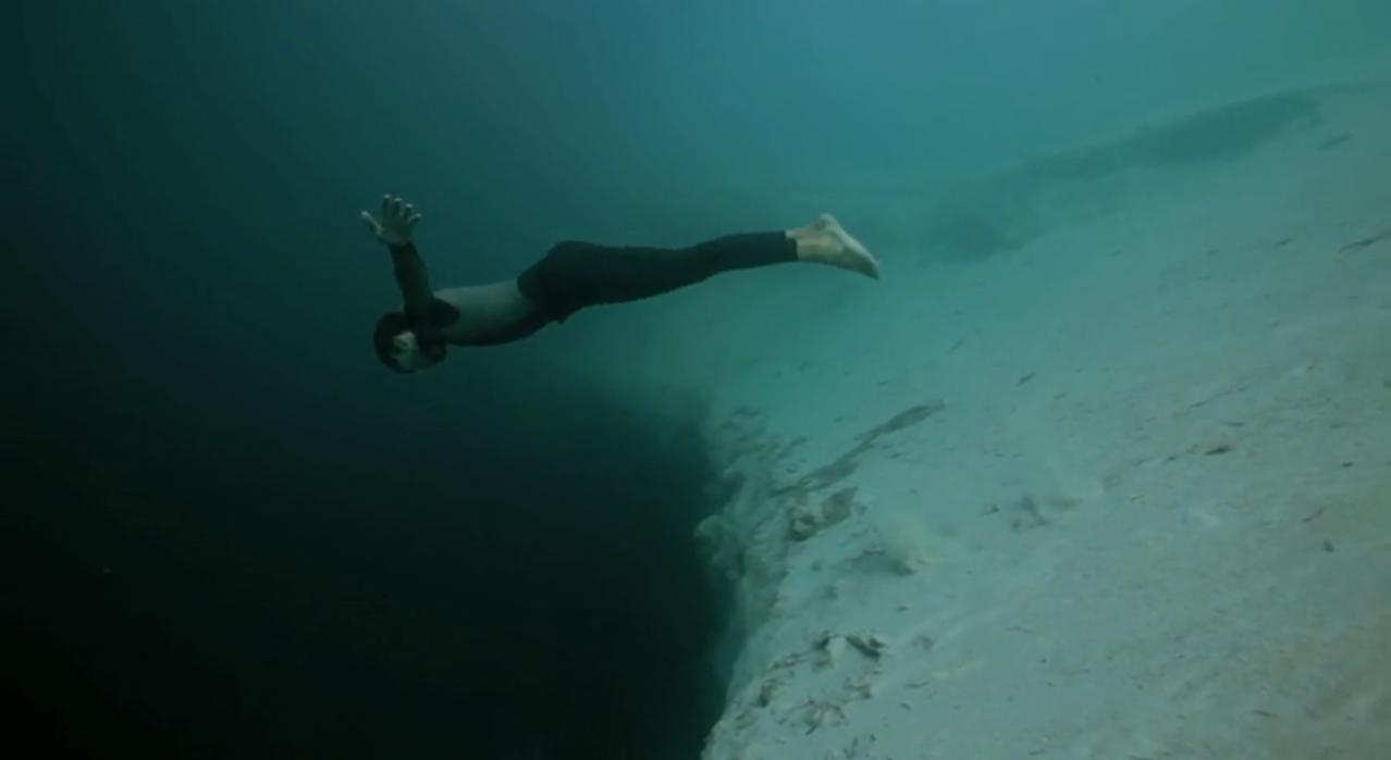 Underwater Base Jump