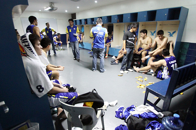 blackwater-locker-room