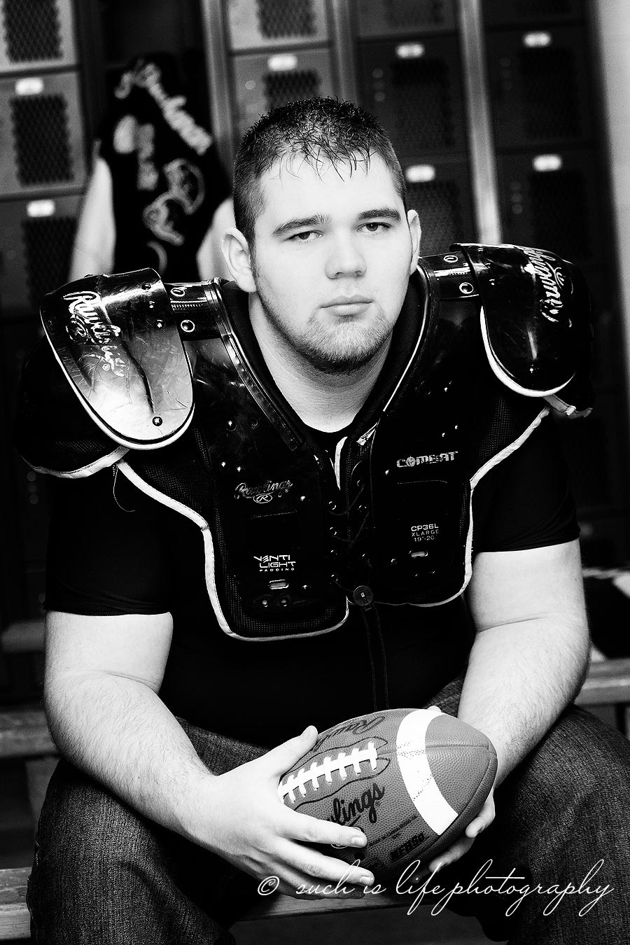 Locker-Room-Football-Portraits-Mansfield-TX