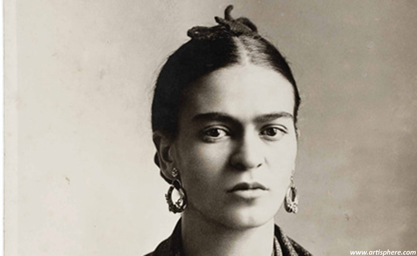 frida-kahlo-her-photos-websitemaineventimg-copy1