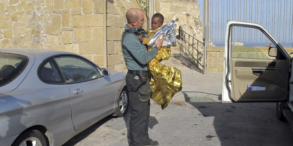 Migráció Spanyolország Marokkó határőrség Ceuta és Melilla Európ