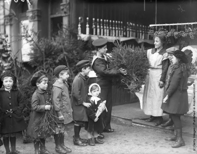 Spirit of Christmas, circa 1900s-1930s (11)