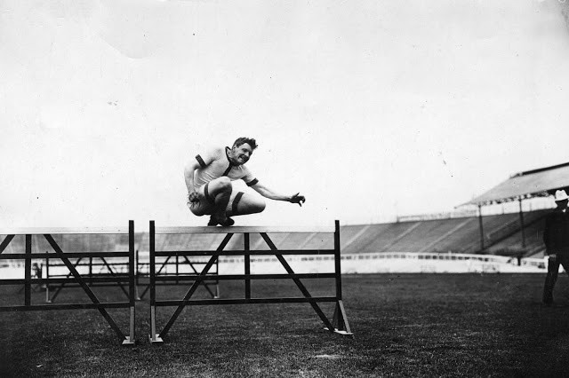 1908-london-olympics-british-athlete-eric-hussey-hurdles-trainin