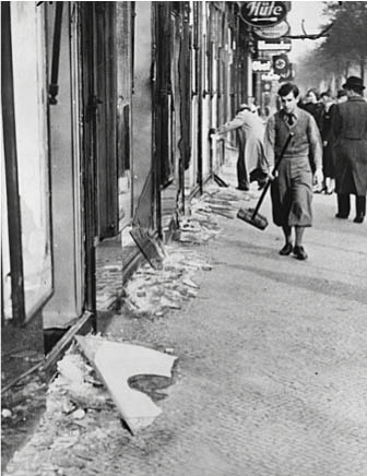 holocaust kristallnacht