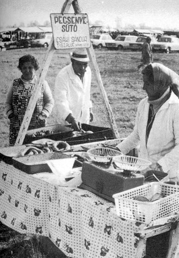 Vásári pecsenyesütő (Hajdúnánás, Hajdú-Bihar m., 1977)