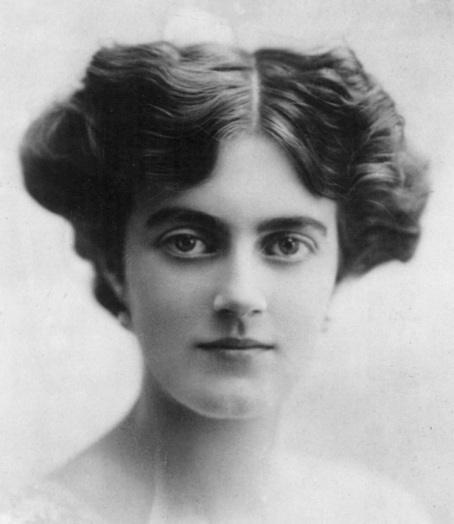 Clementine Churchill en 1915, à 30 ans