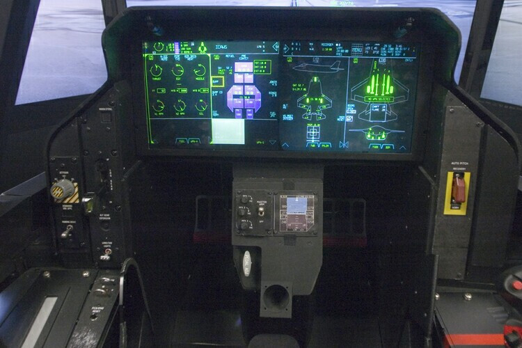 F-35 Cockpit (Simulator)-1