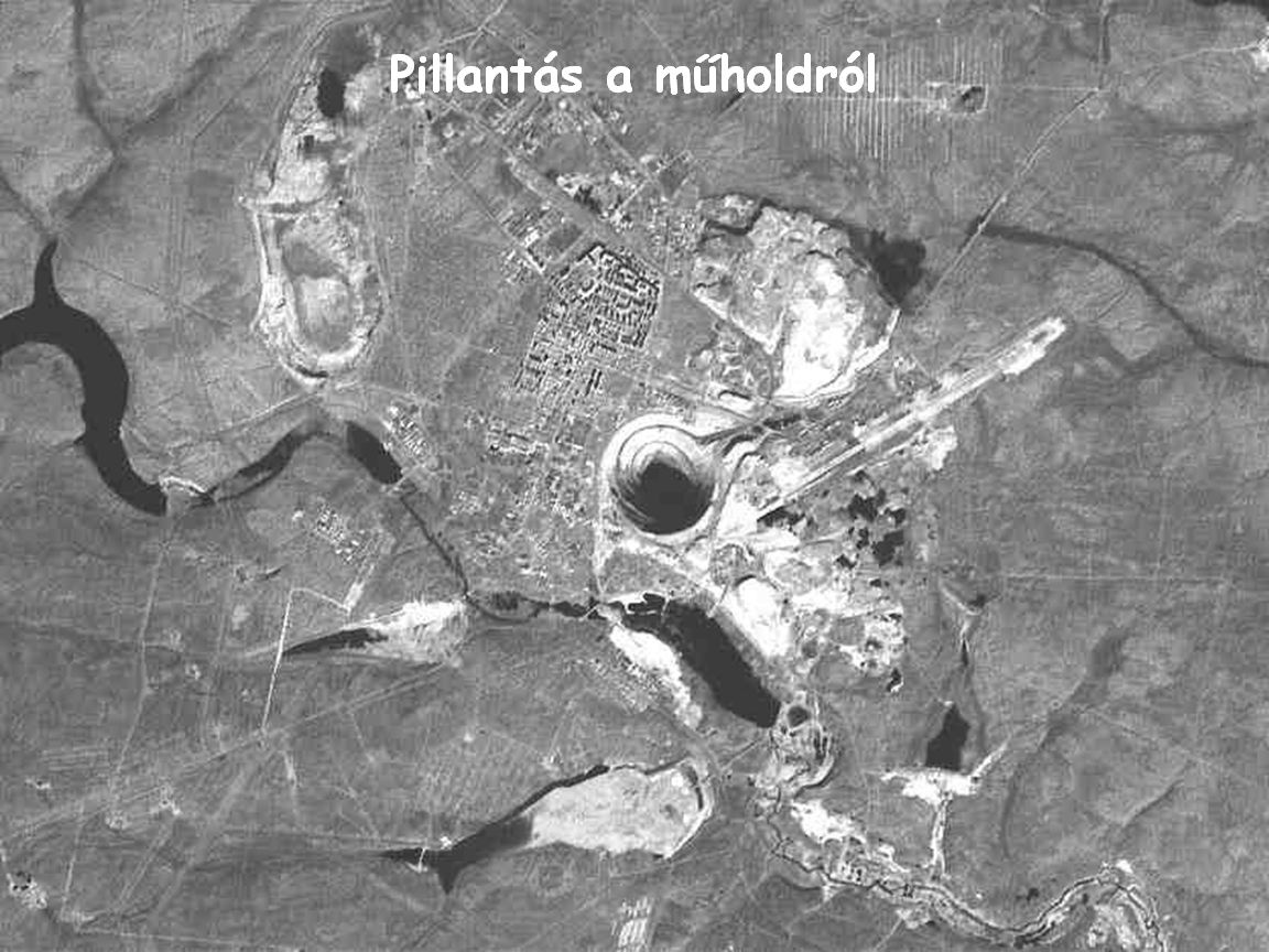 pillantás műholdról