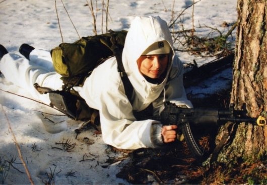 military woman finland army 000001.jpg 530