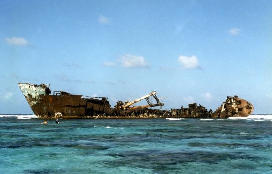 Hajóroncsok /wrecks shipwreck/