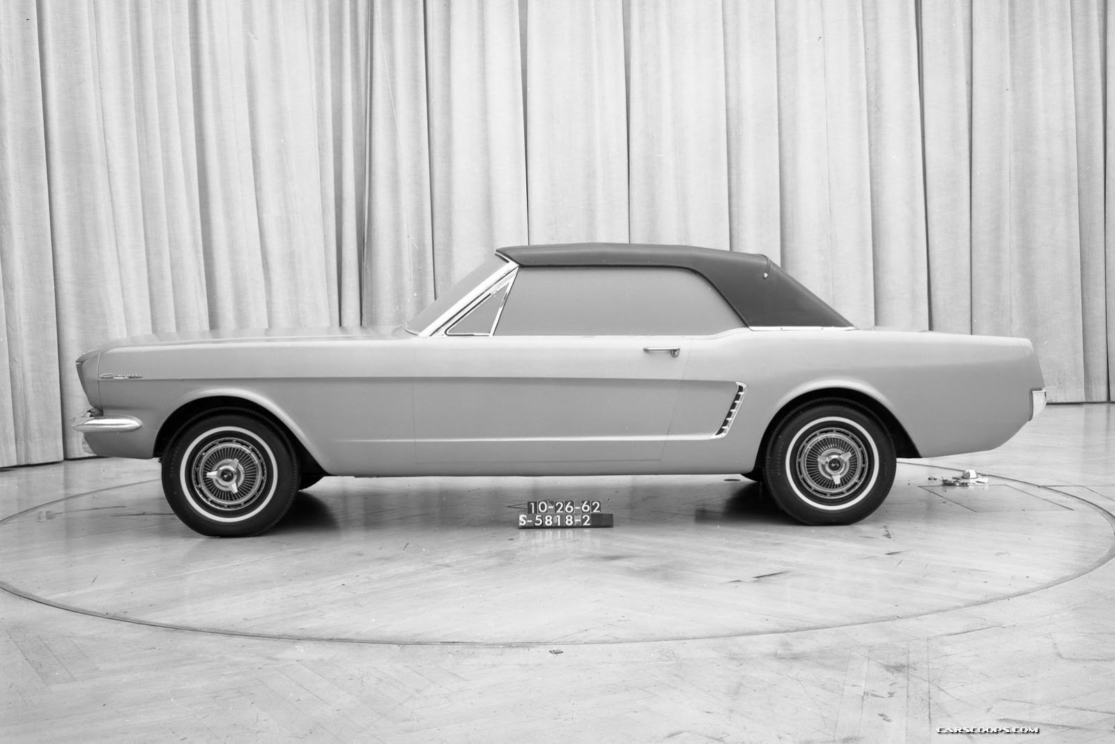 Ford-Mustang-Mk1-41[3]