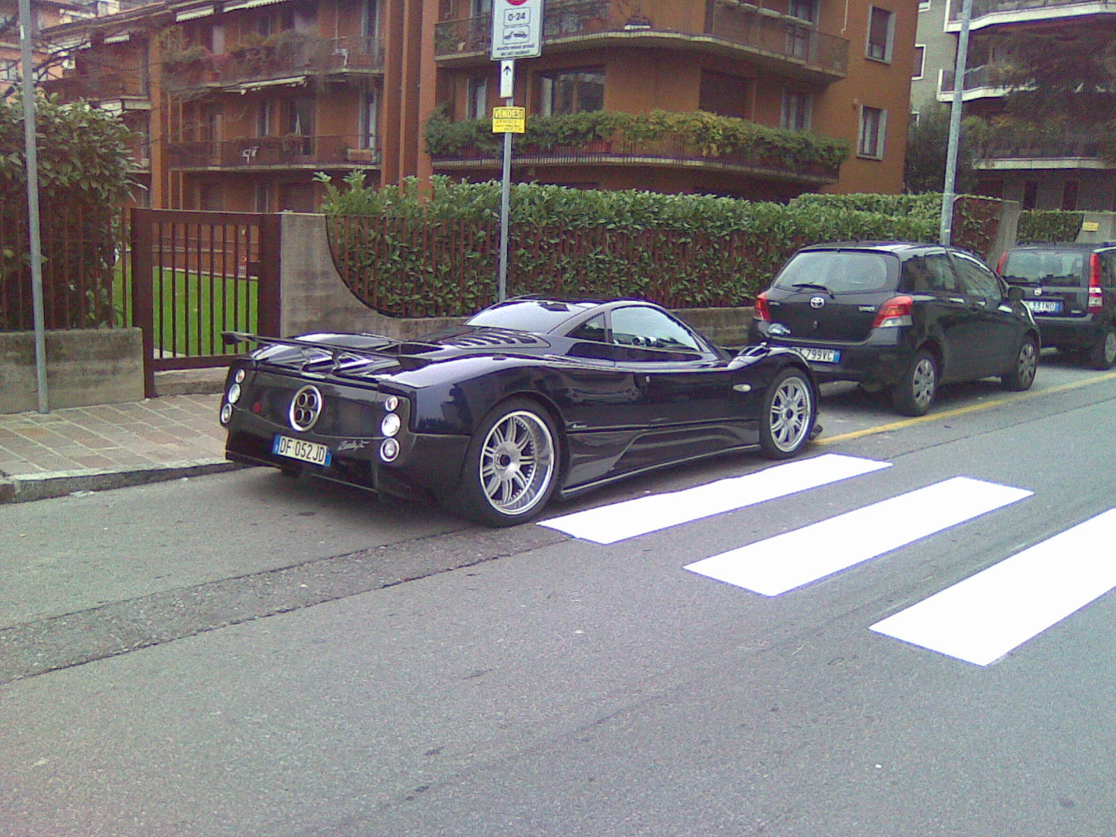 Pagani Zonda F