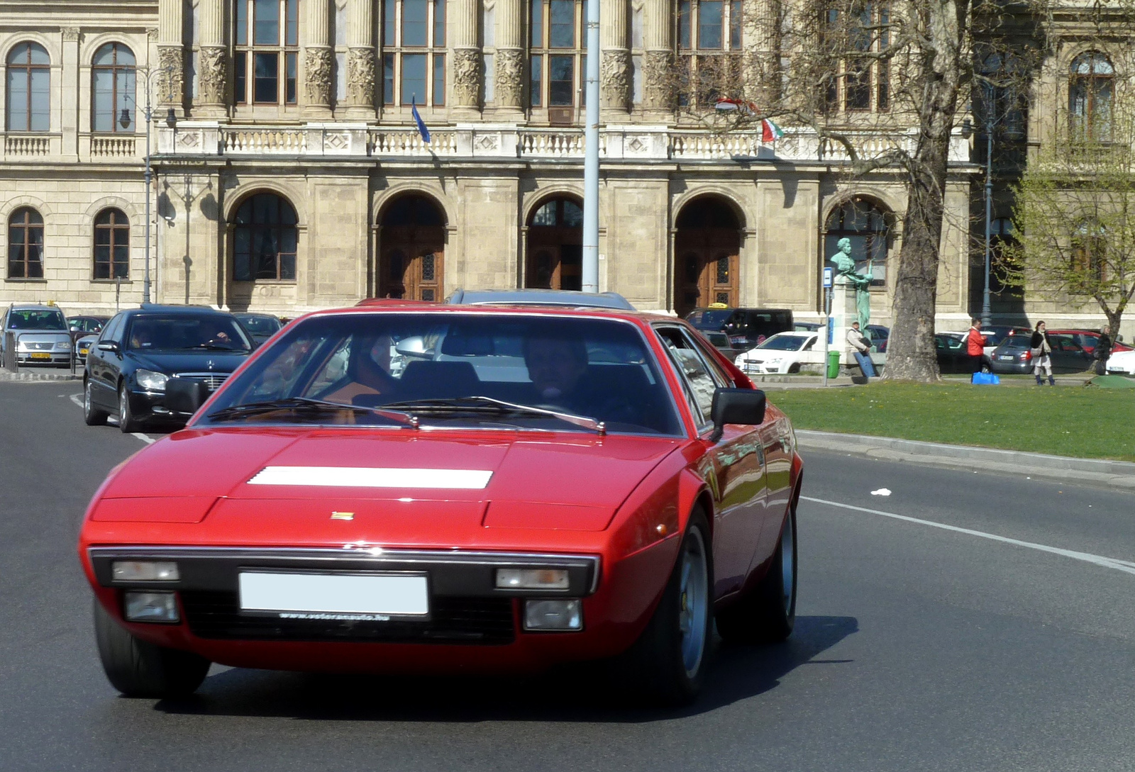 Ferrari Dino 308 GT4