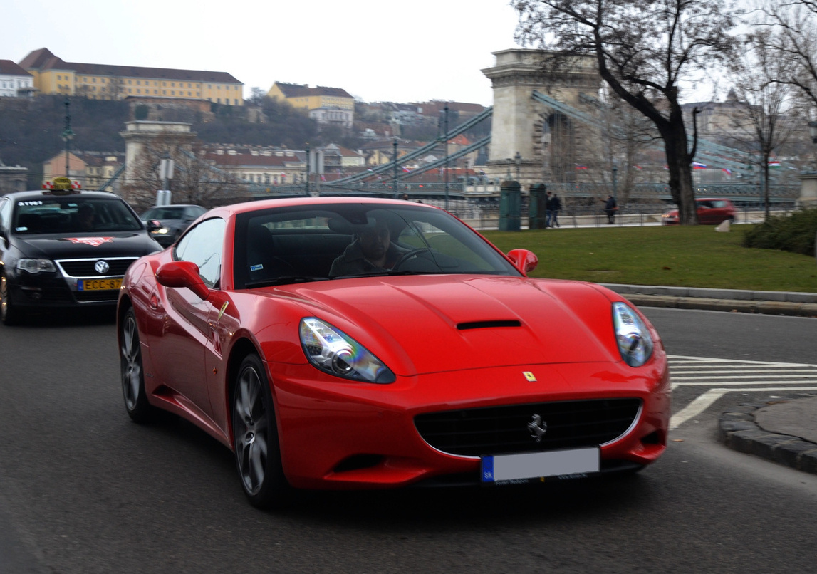 Ferrari California