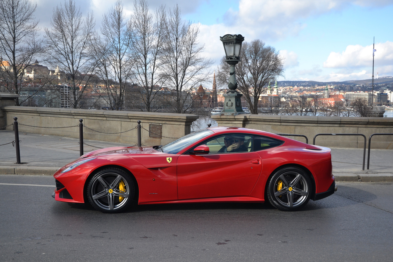 Ferrari F12berlinetta