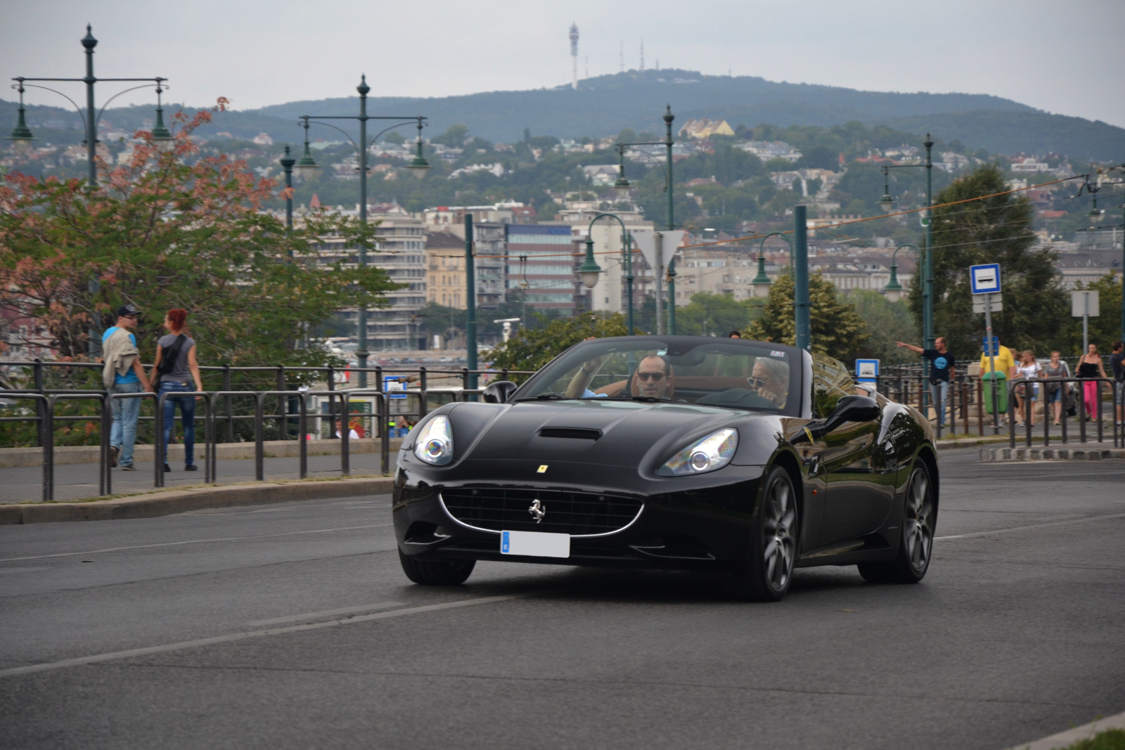 Ferrari California