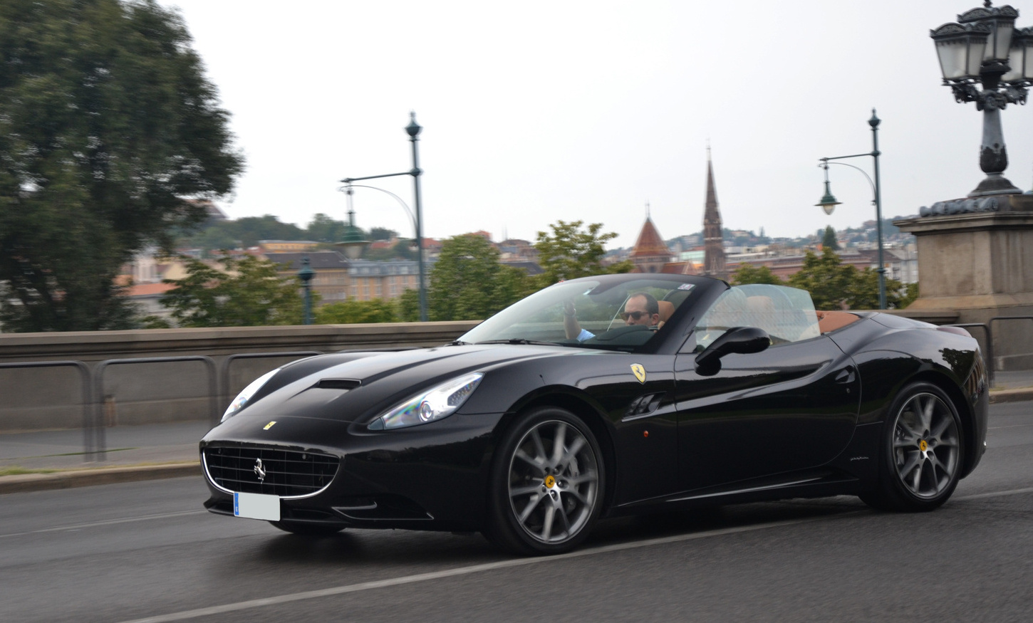 Ferrari California