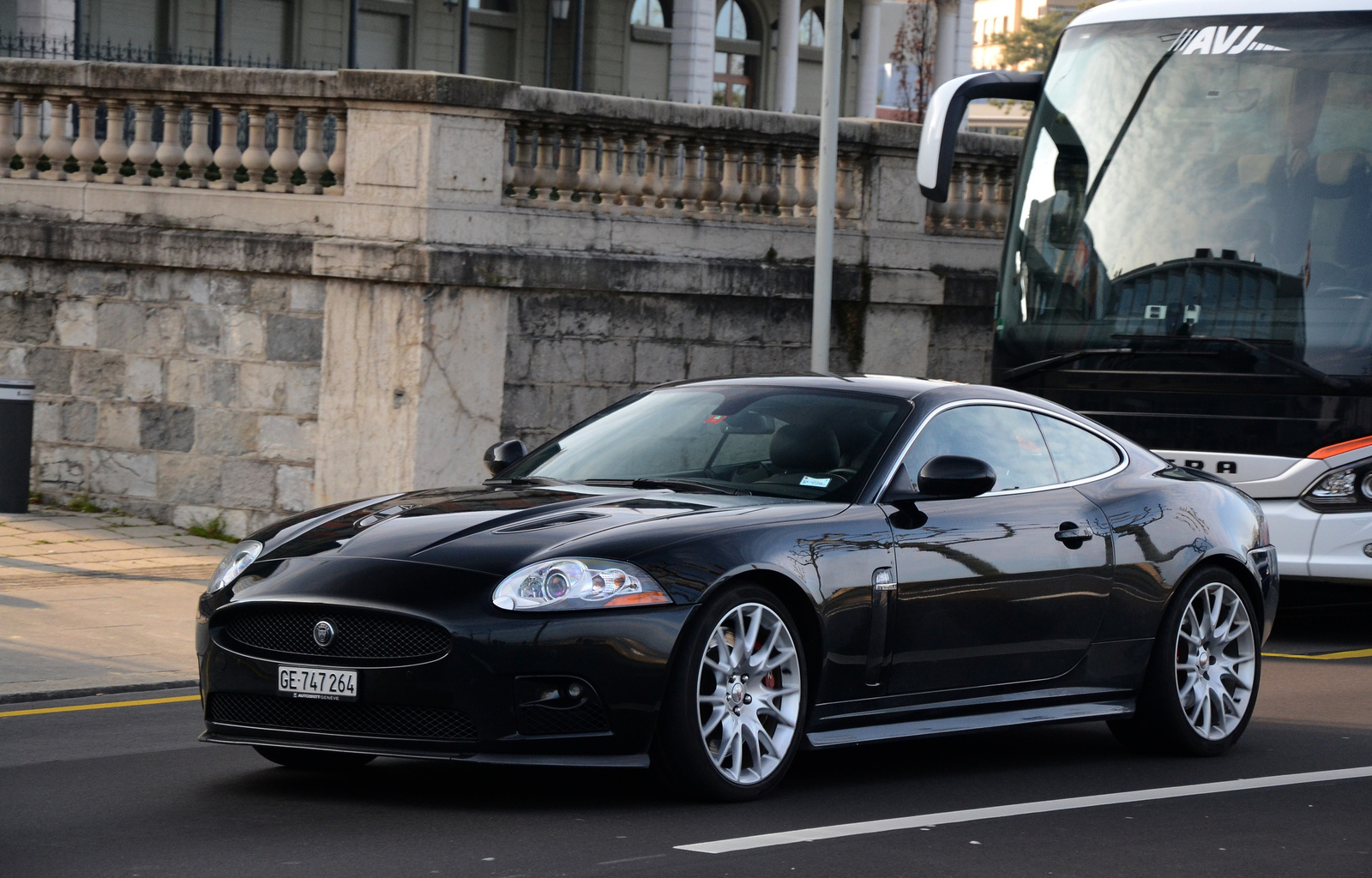 Jaguar XKR-S