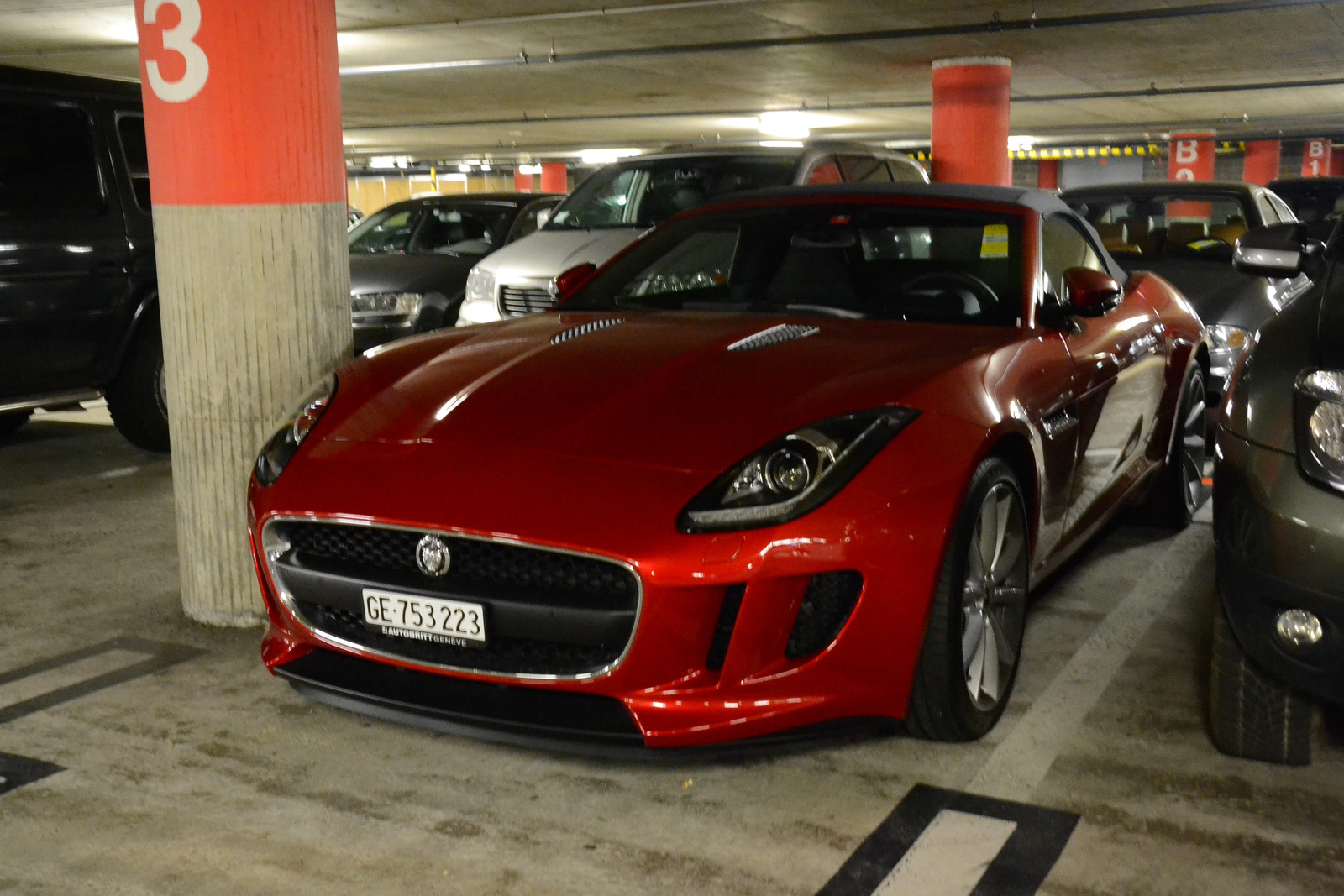 Jaguar F-TYPE S