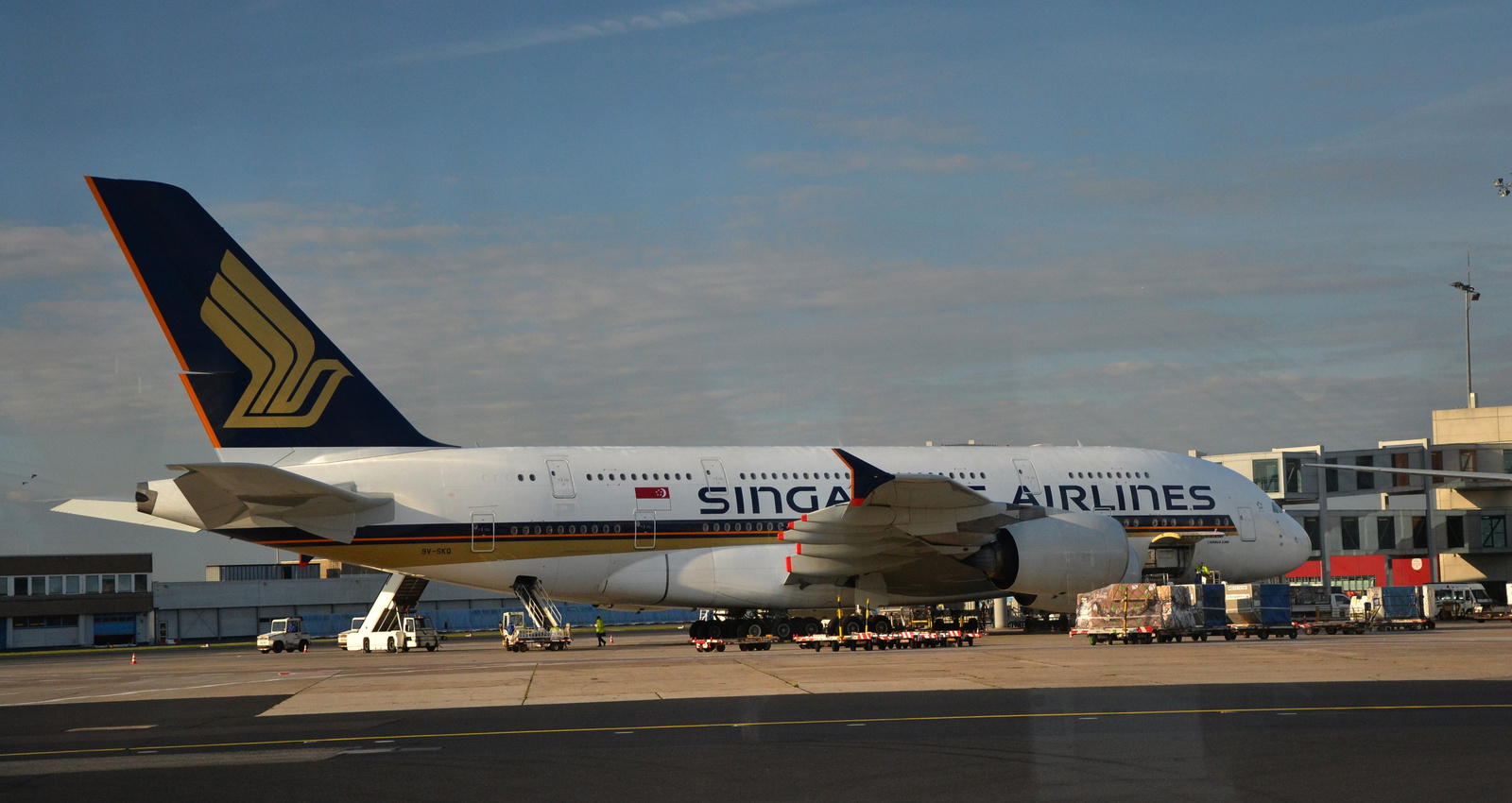 Singapore Airlines - Airbus A380-841