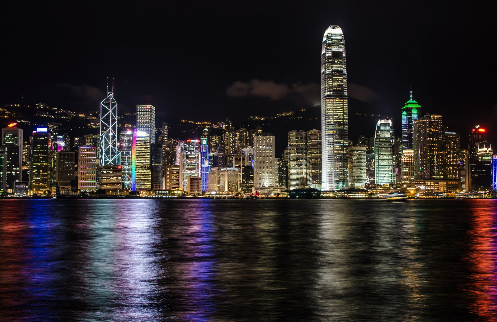 Hong Kong Reflect