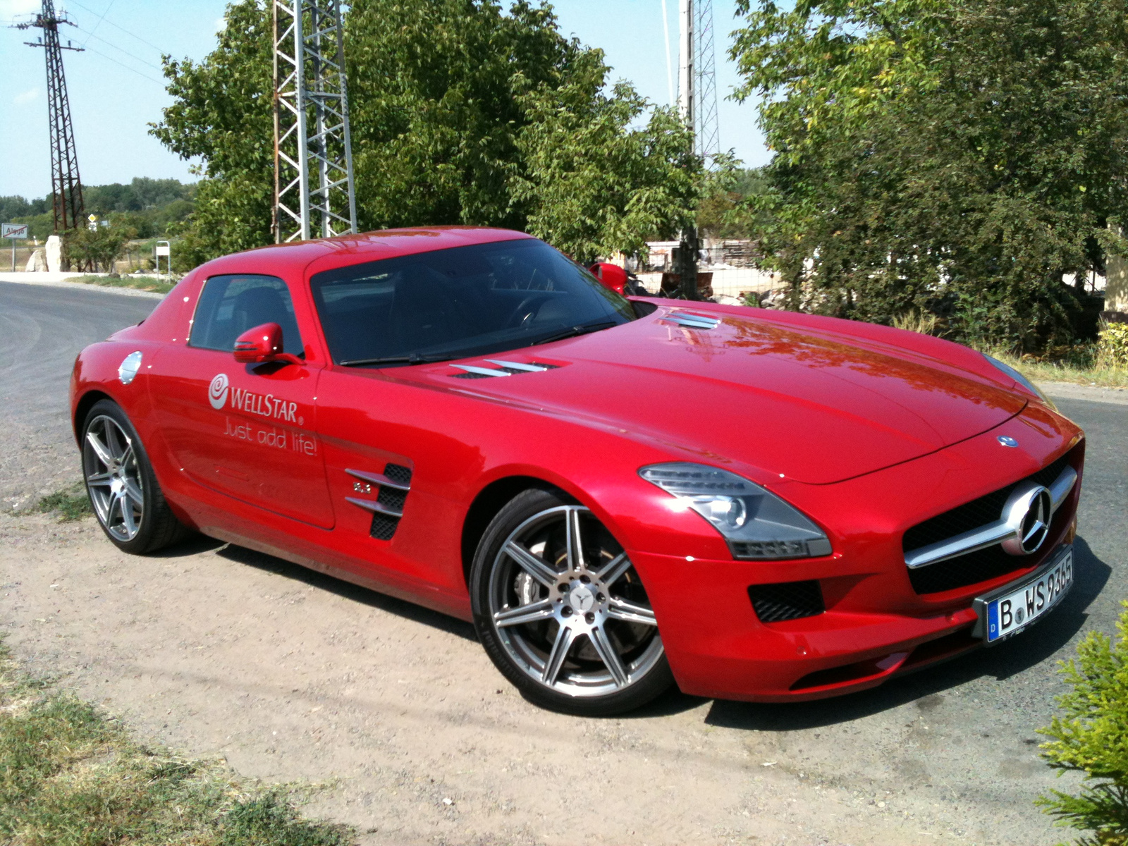 Mercedes SLS AMG