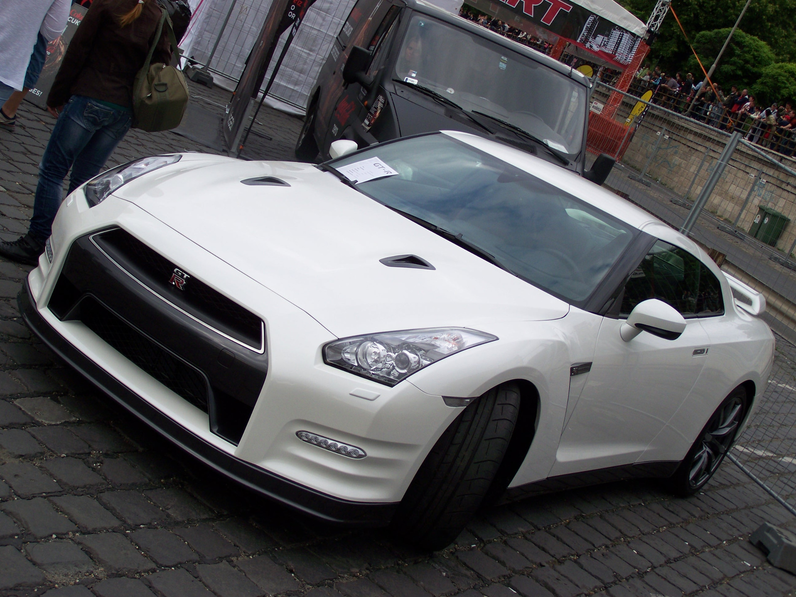 Nissan GT-R Black Edition