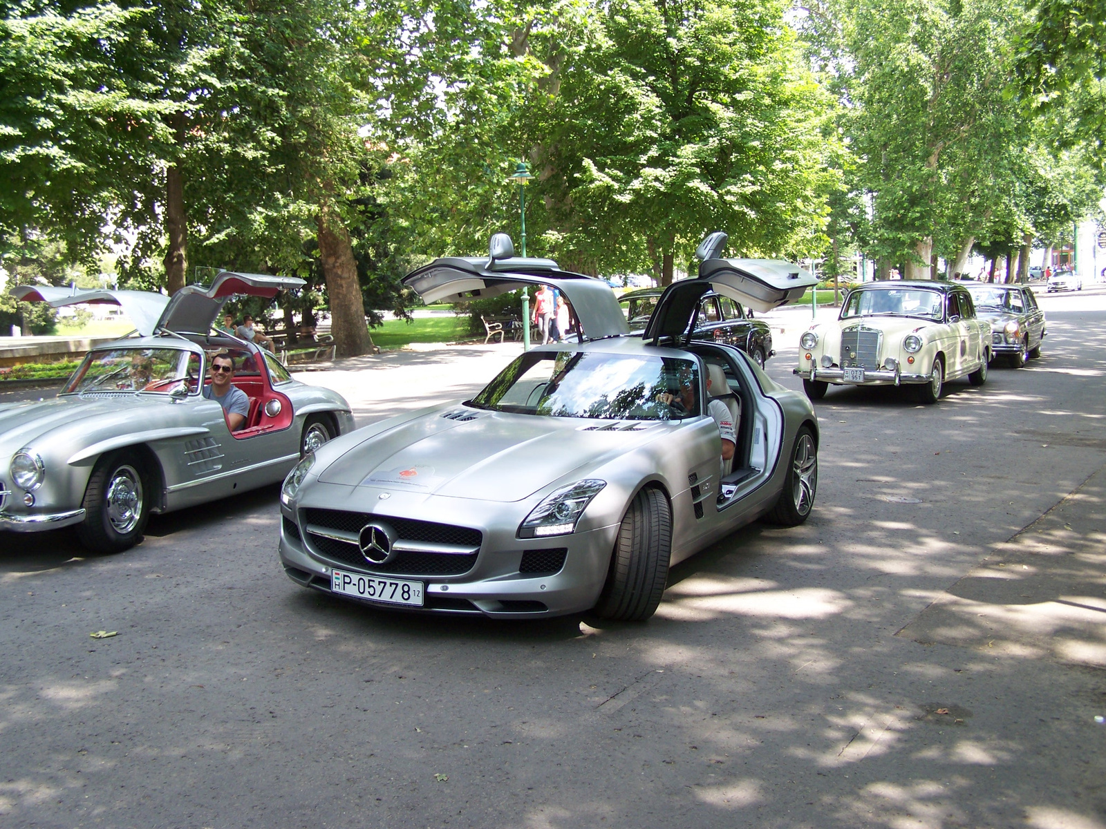 Mercedes SLS AMG