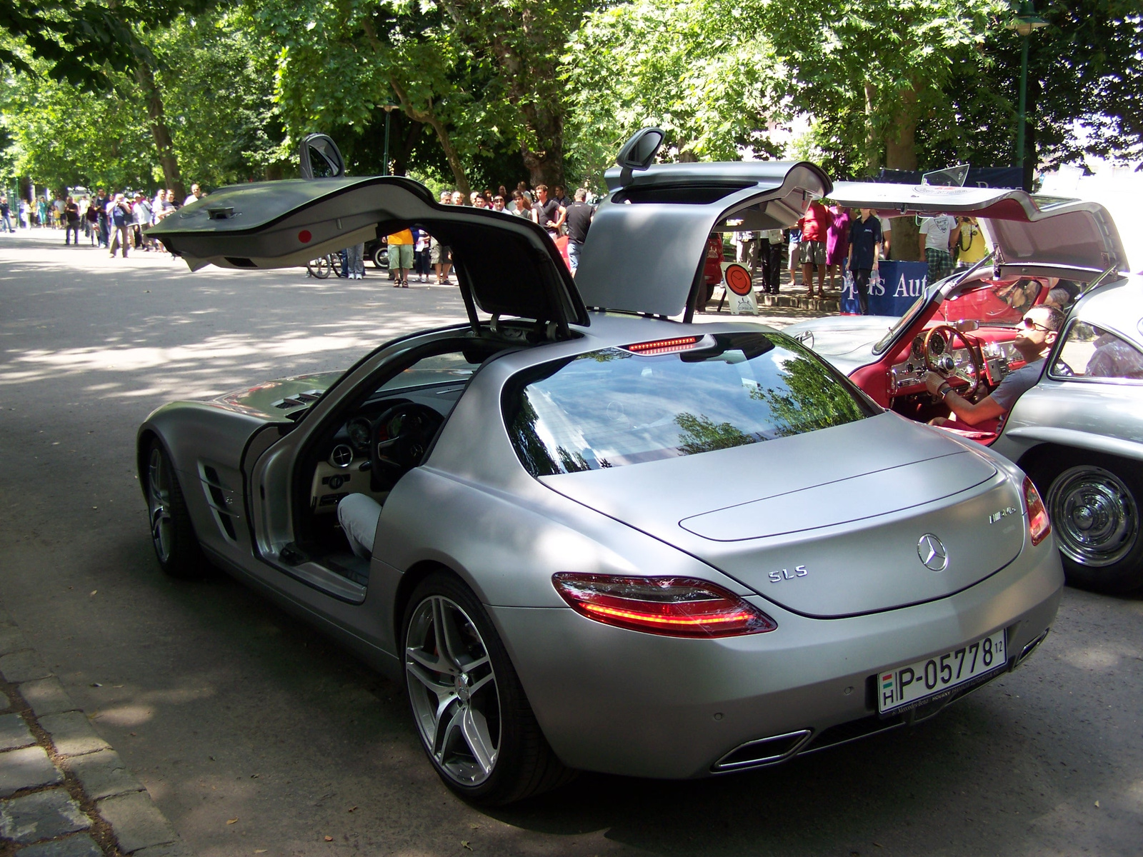 Mercedes SLS AMG