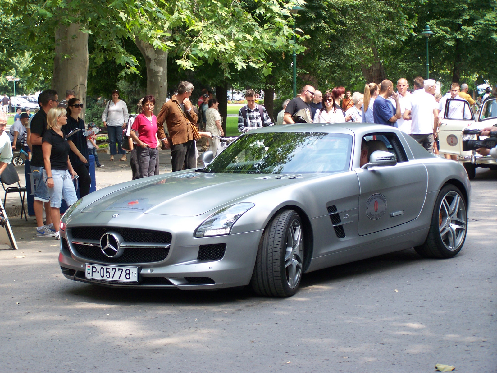 Mercedes SLS AMG