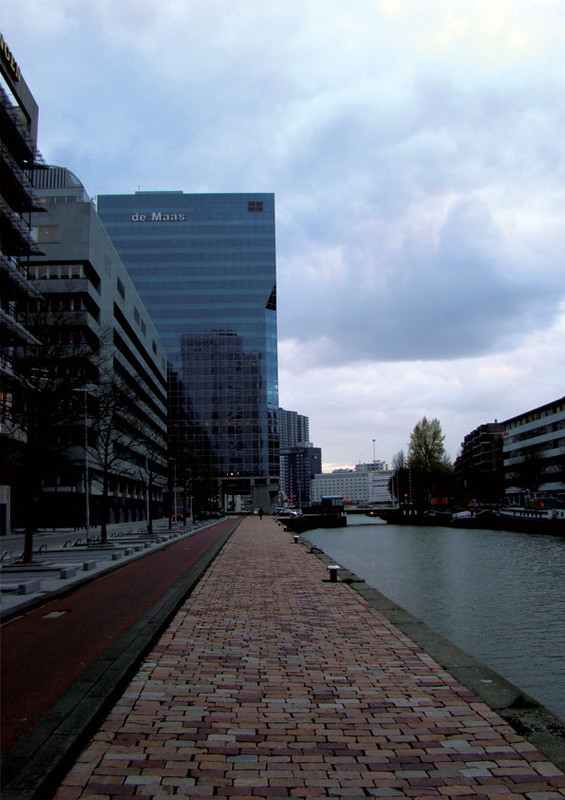 Rotterdam streetwalk