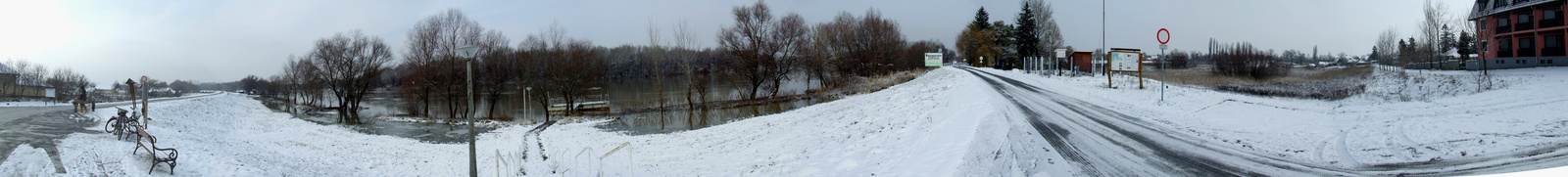 AZ ÖRVÉNYI TISZAPART- TÉLEN PANORAMA 2010.12.14.