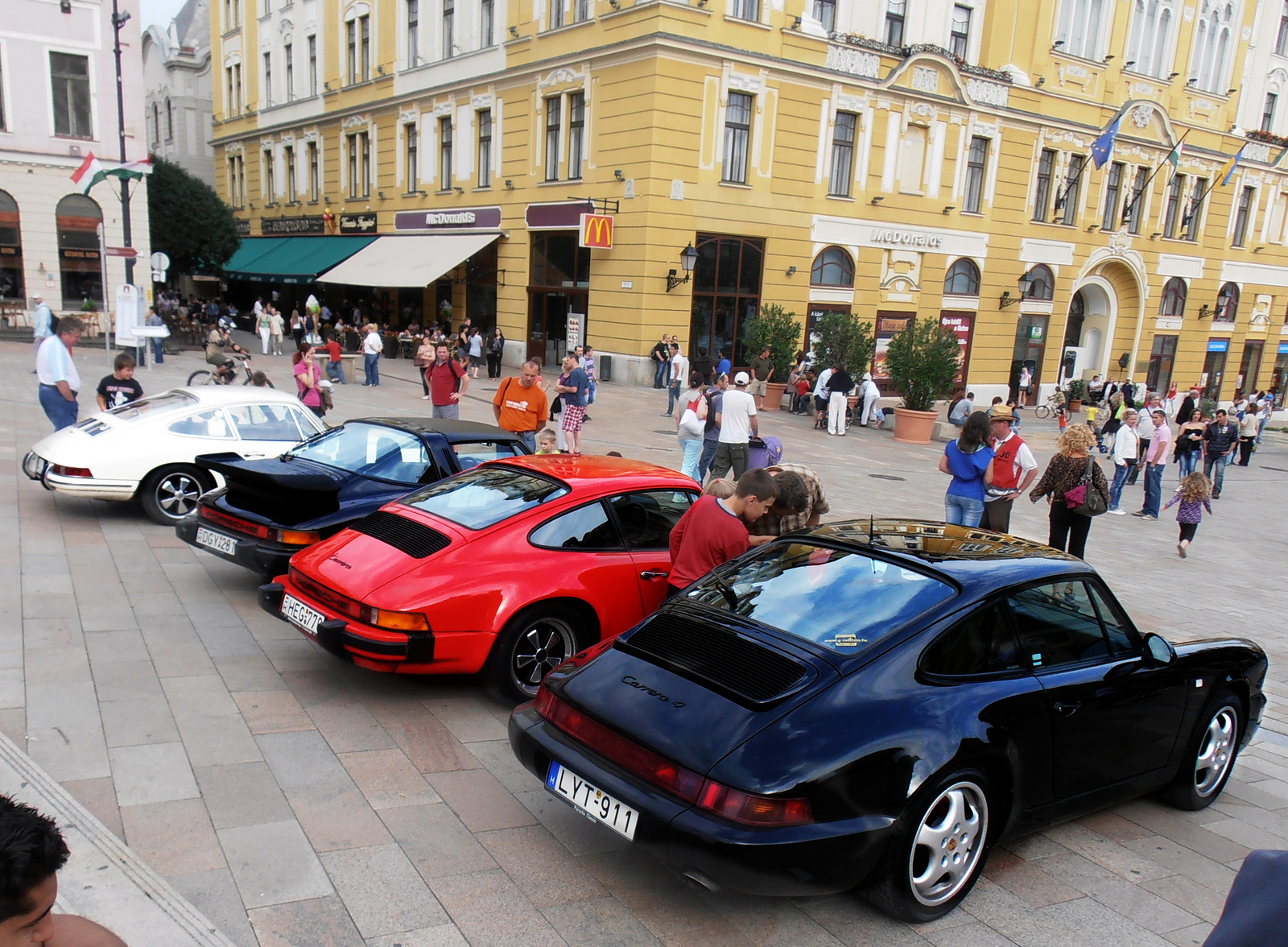 4x 911 Carrera