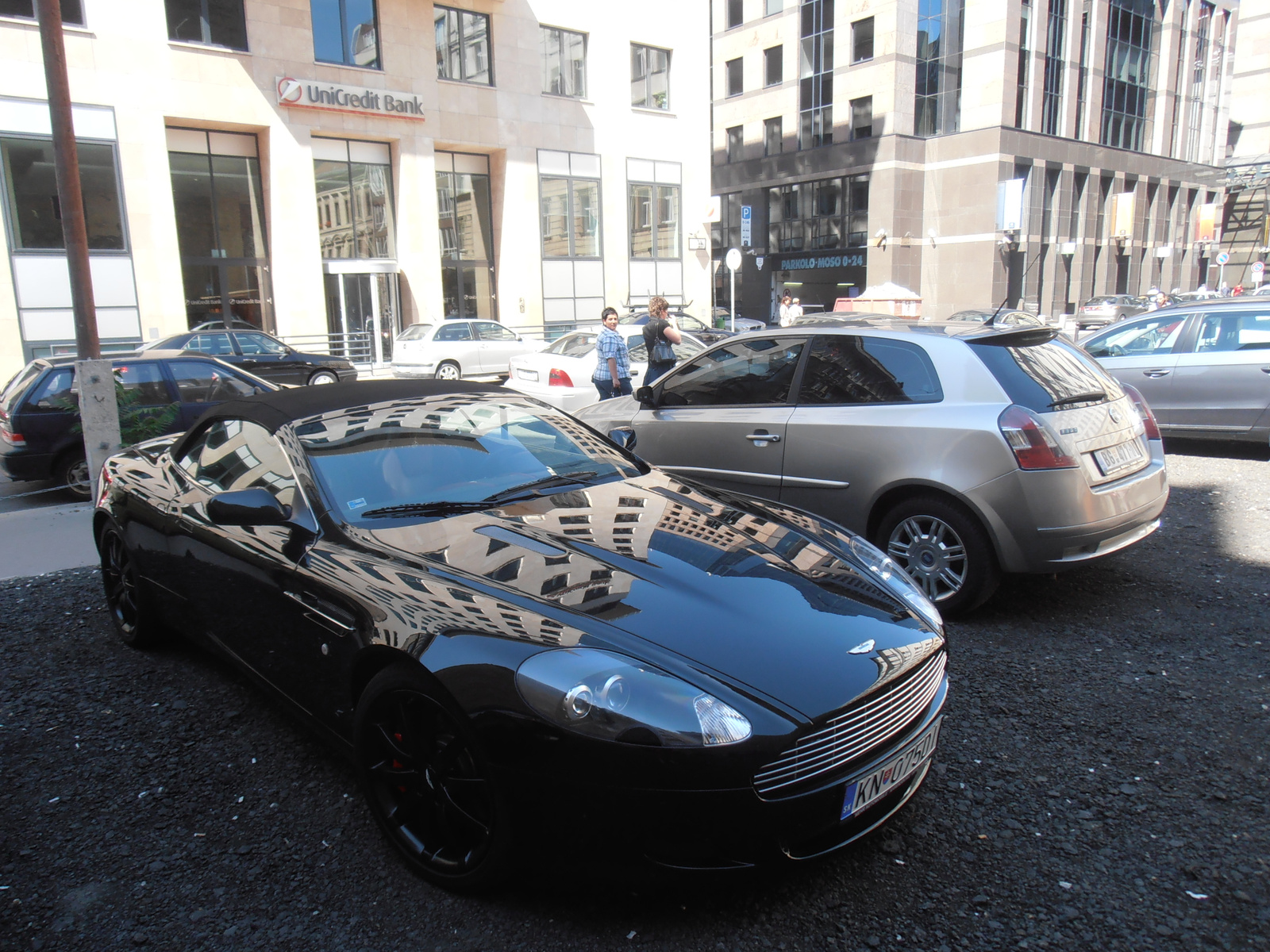 Aston Martin DB9 Volante